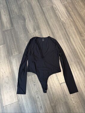 Eterne Black Long Sleeve Deep V Bodysuit